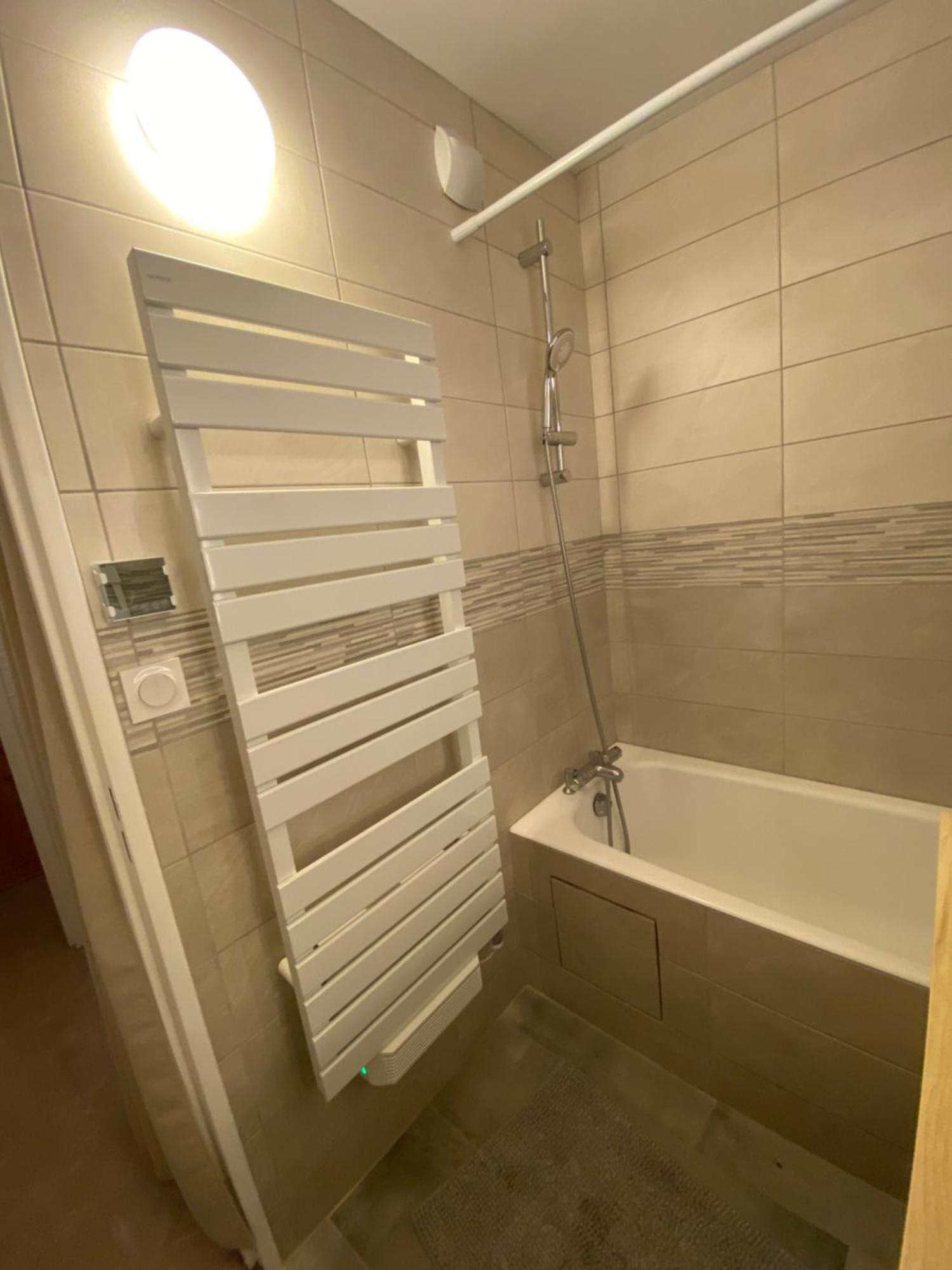 Le Chalain Cosy Proche Centre Ville レ・ルス エクステリア 写真